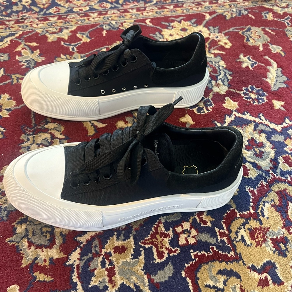 Alexander McQueen Plimsoll Sneakers Size 8usd (41 EUR)